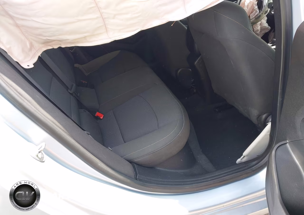 2018 Chevrolet Cruze Ls Auto VIN:1G1BC5SM9J7195076 - 8