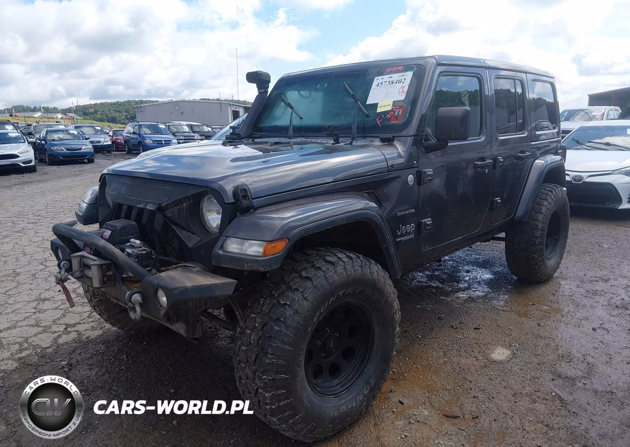 2018 Jeep Wrangler Unlimited Sahara 4X4 VIN:1C4HJXEN6JW189183 - 2