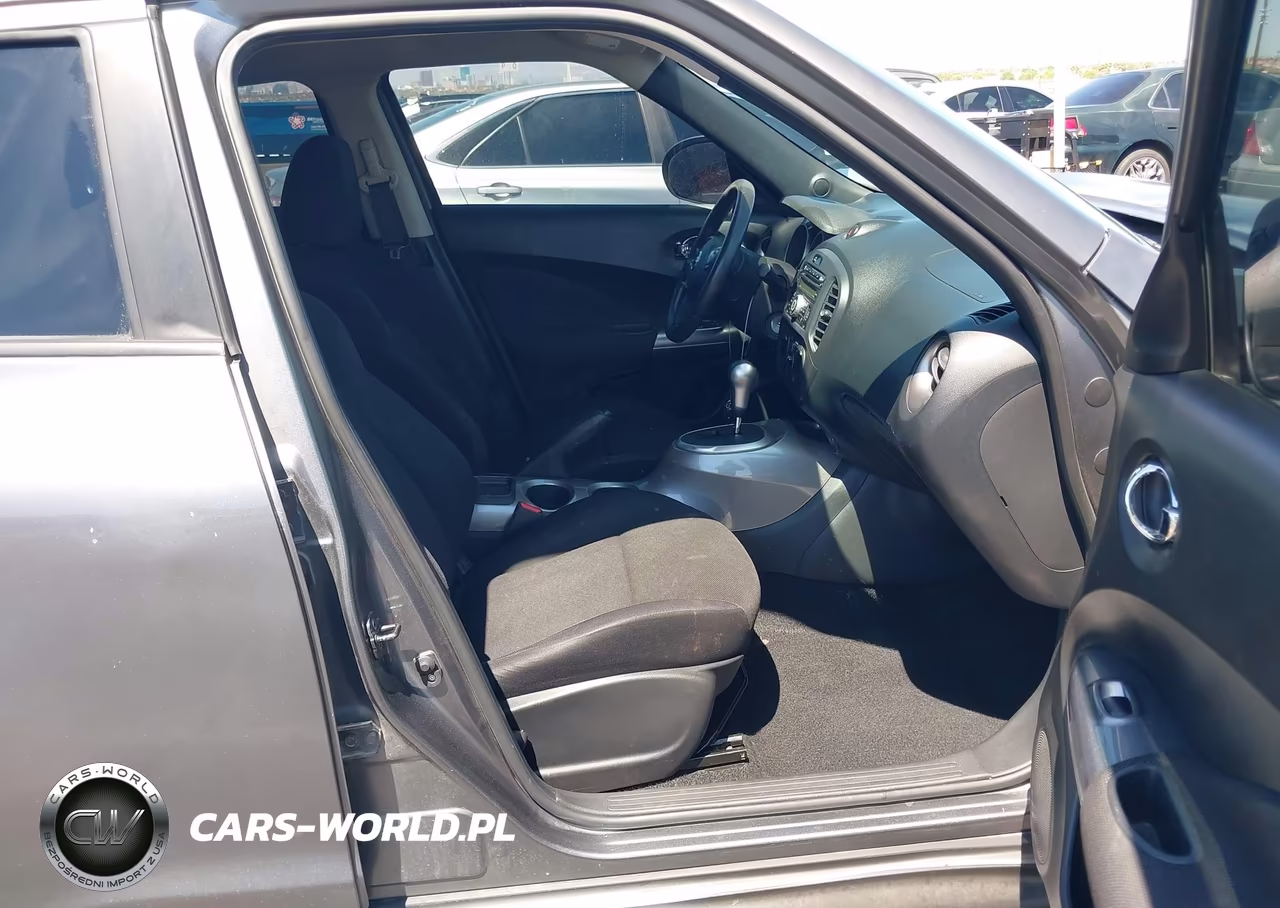 2011 Nissan Juke S VIN:JN8AF5MRXBT006399 - 5