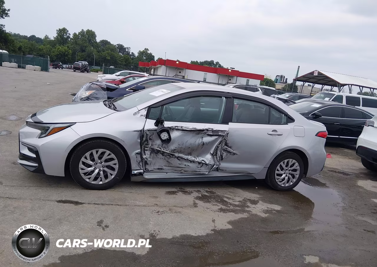 2026 Toyota Corolla Se VIN:5YFS4MCE8TP273774 - 14