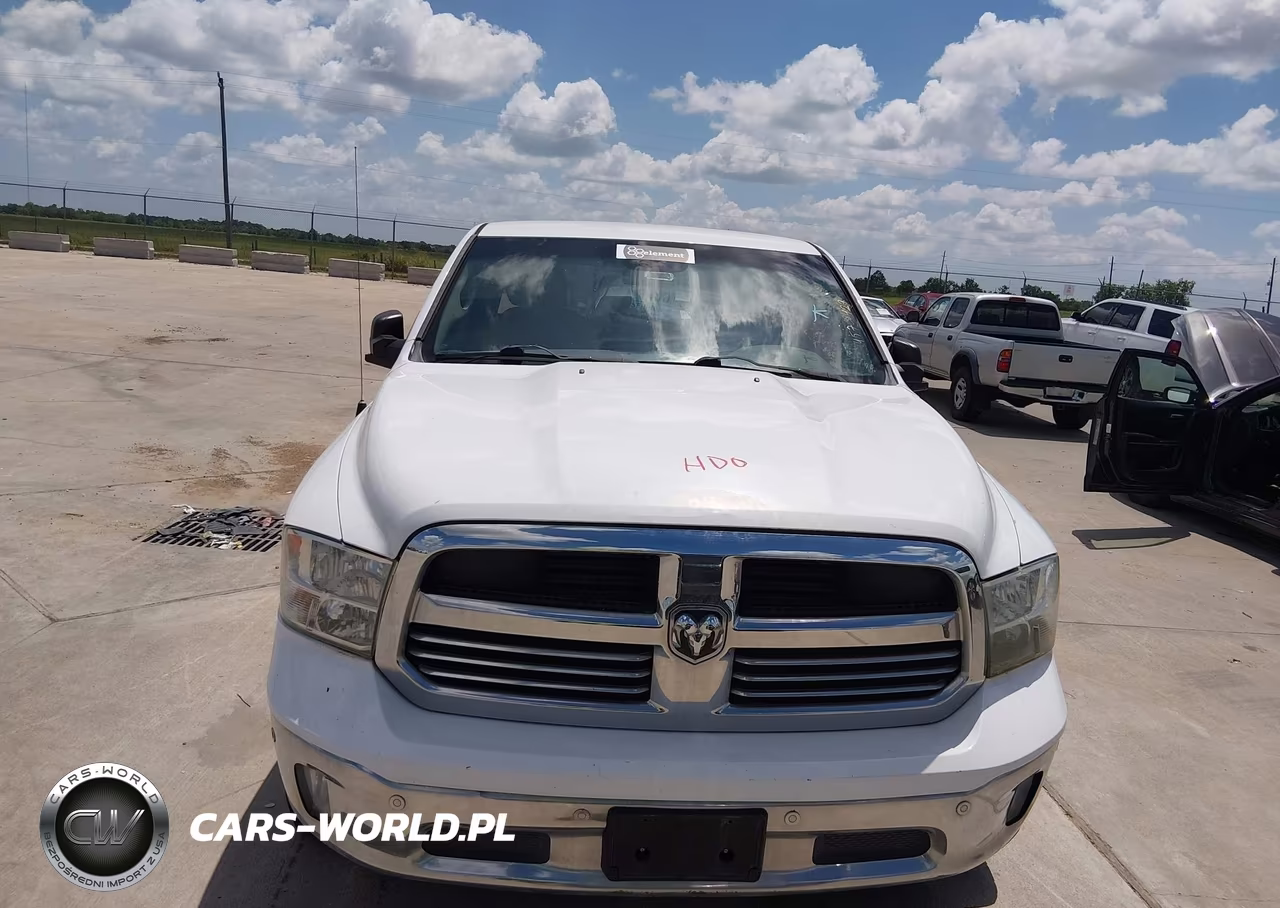 2015 Ram 1500 Lone Star VIN:1C6RR6LM2FS613143 - 12