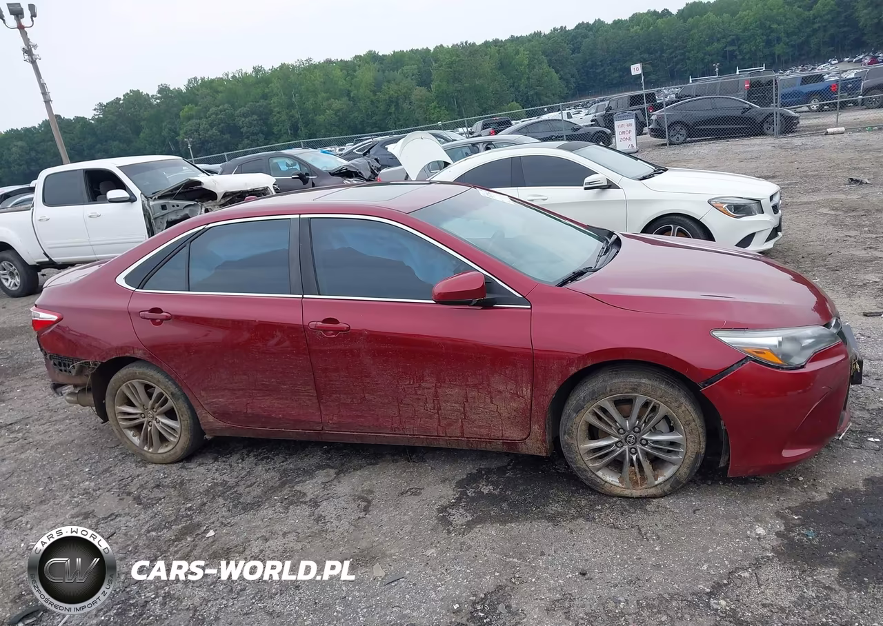 2017 Toyota Camry Se VIN:4T1BF1FK1HU812610 - 13