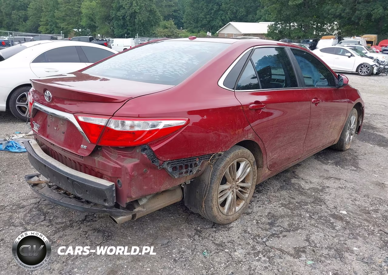 2017 Toyota Camry Se VIN:4T1BF1FK1HU812610 - 4