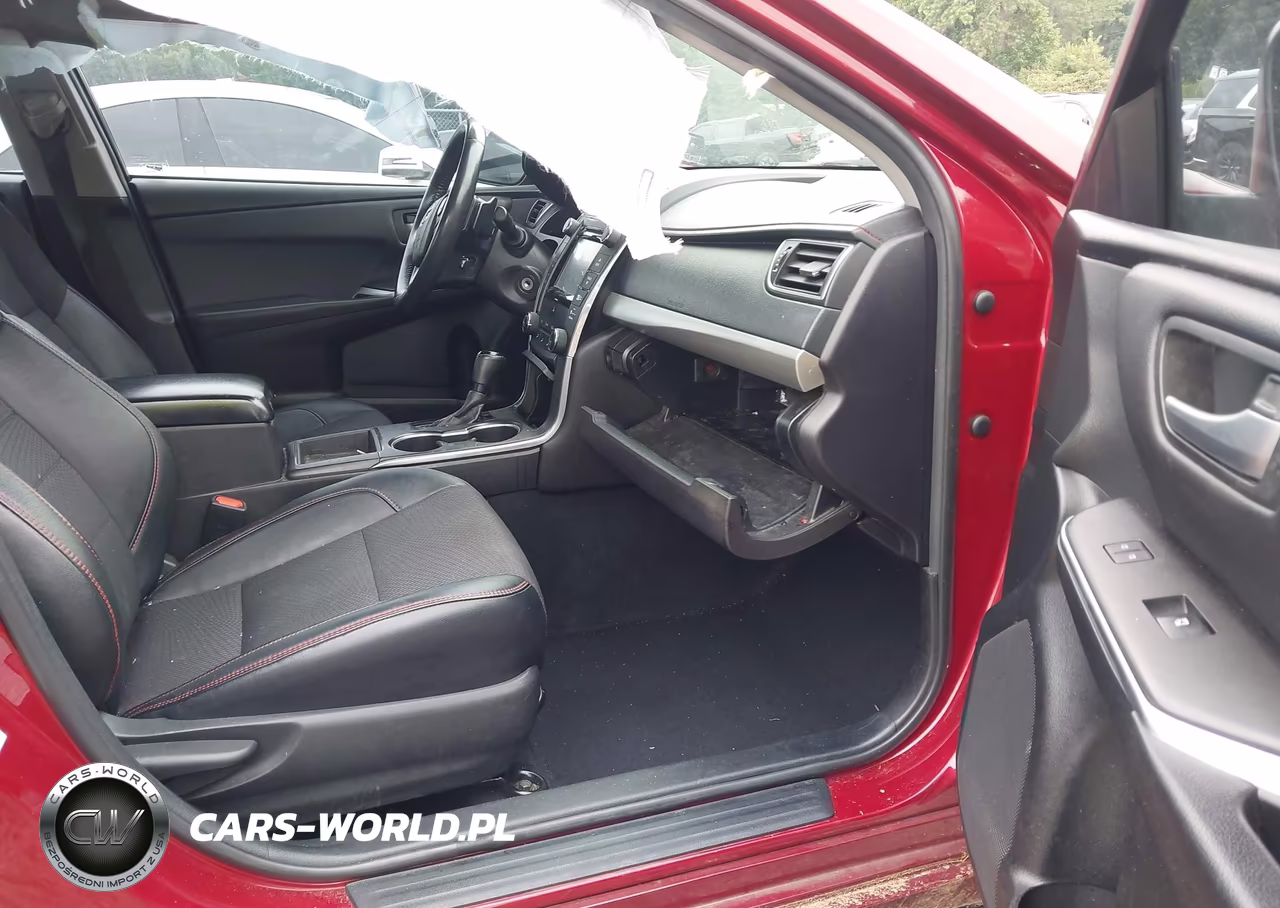 2017 Toyota Camry Se VIN:4T1BF1FK1HU812610 - 5