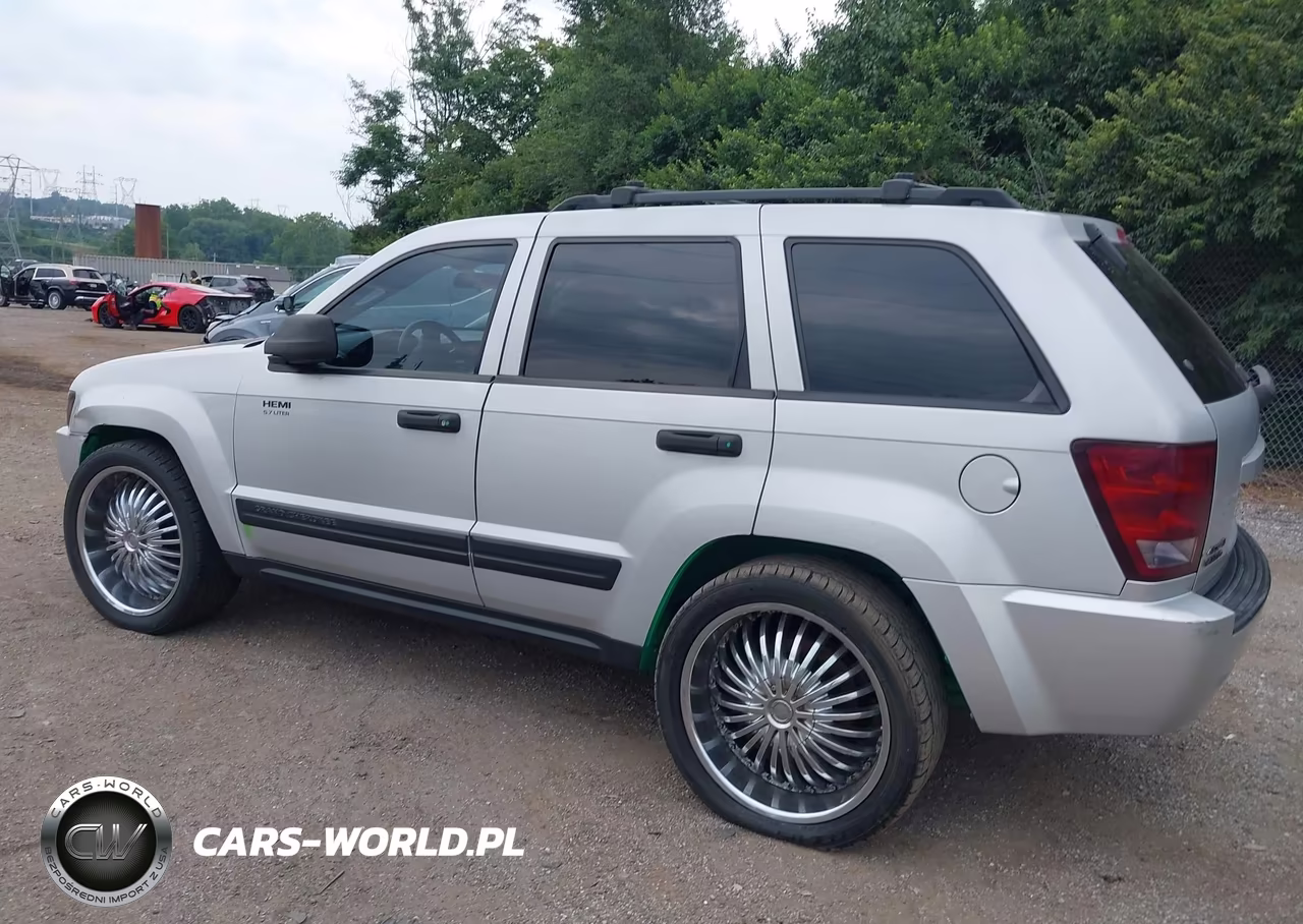 2006 Jeep Grand Cherokee Laredo VIN:1J4GR48K16C108064 - 3