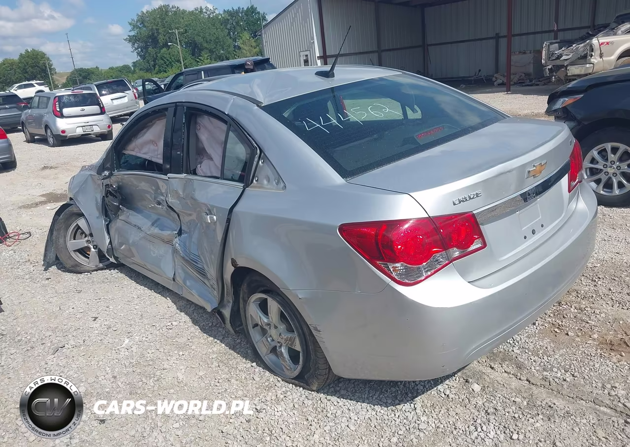 CHEVROLET CRUZE VIN:1G1PC5SB1E7444562 - 3