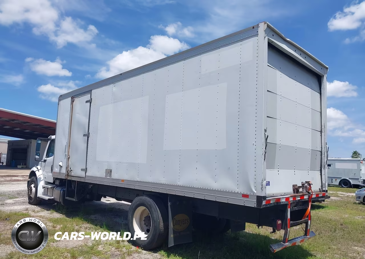 2018 Freightliner M2 106 VIN:1FVACWFD2JHJM6125 - 3