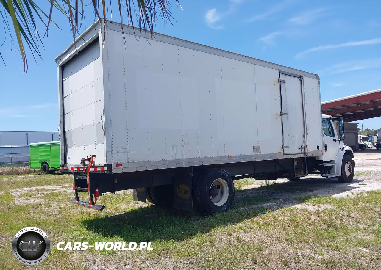 2018 Freightliner M2 106 VIN:1FVACWFD2JHJM6125 - 4