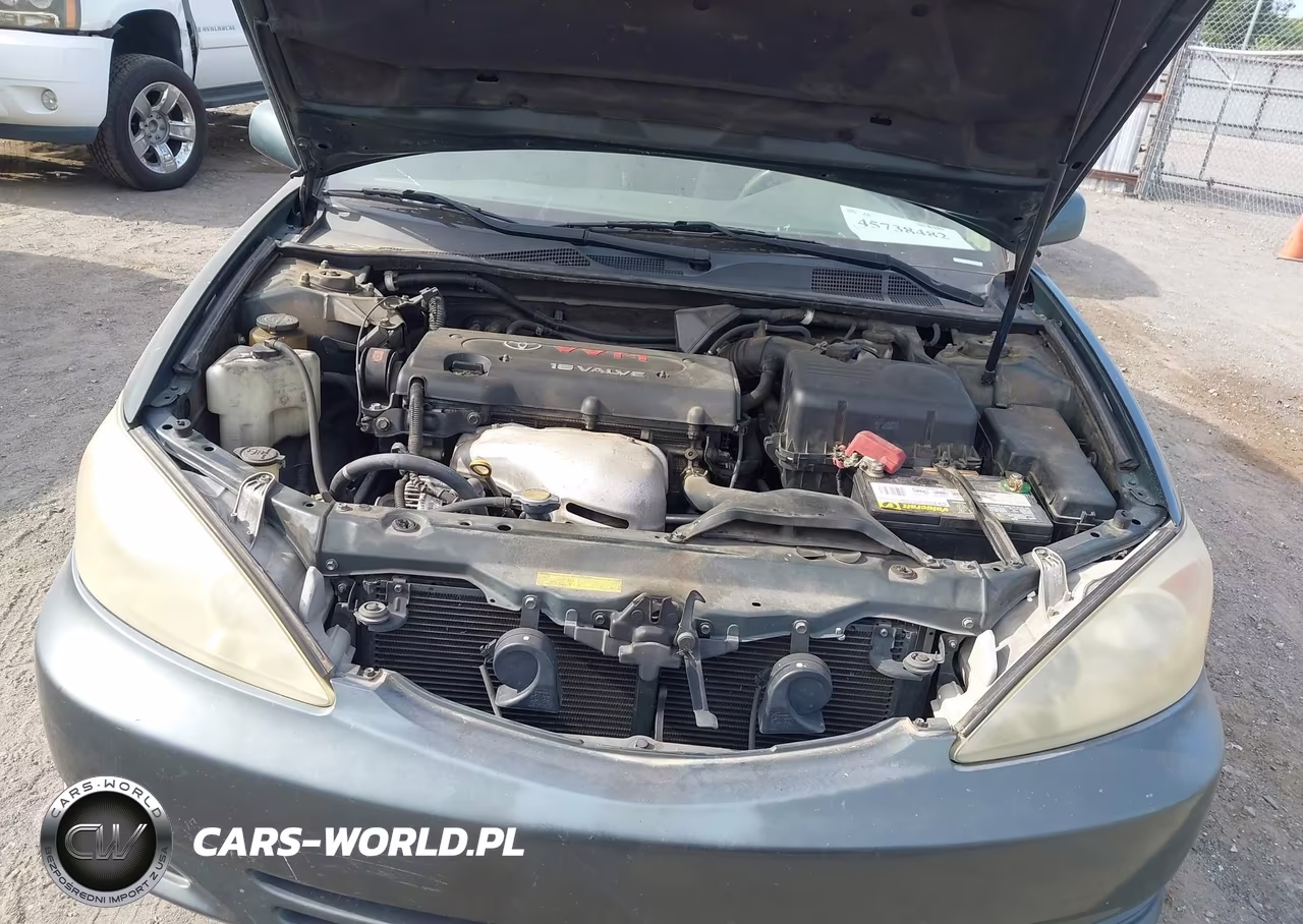 2003 Toyota Camry Le VIN:4T1BE32K43U696221 - 10