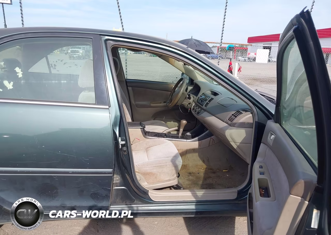 2003 Toyota Camry Le VIN:4T1BE32K43U696221 - 5