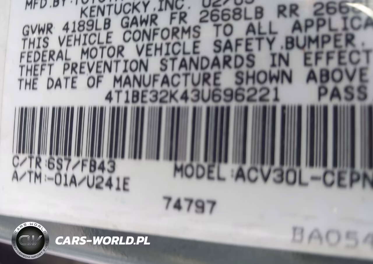 2003 Toyota Camry Le VIN:4T1BE32K43U696221 - 9