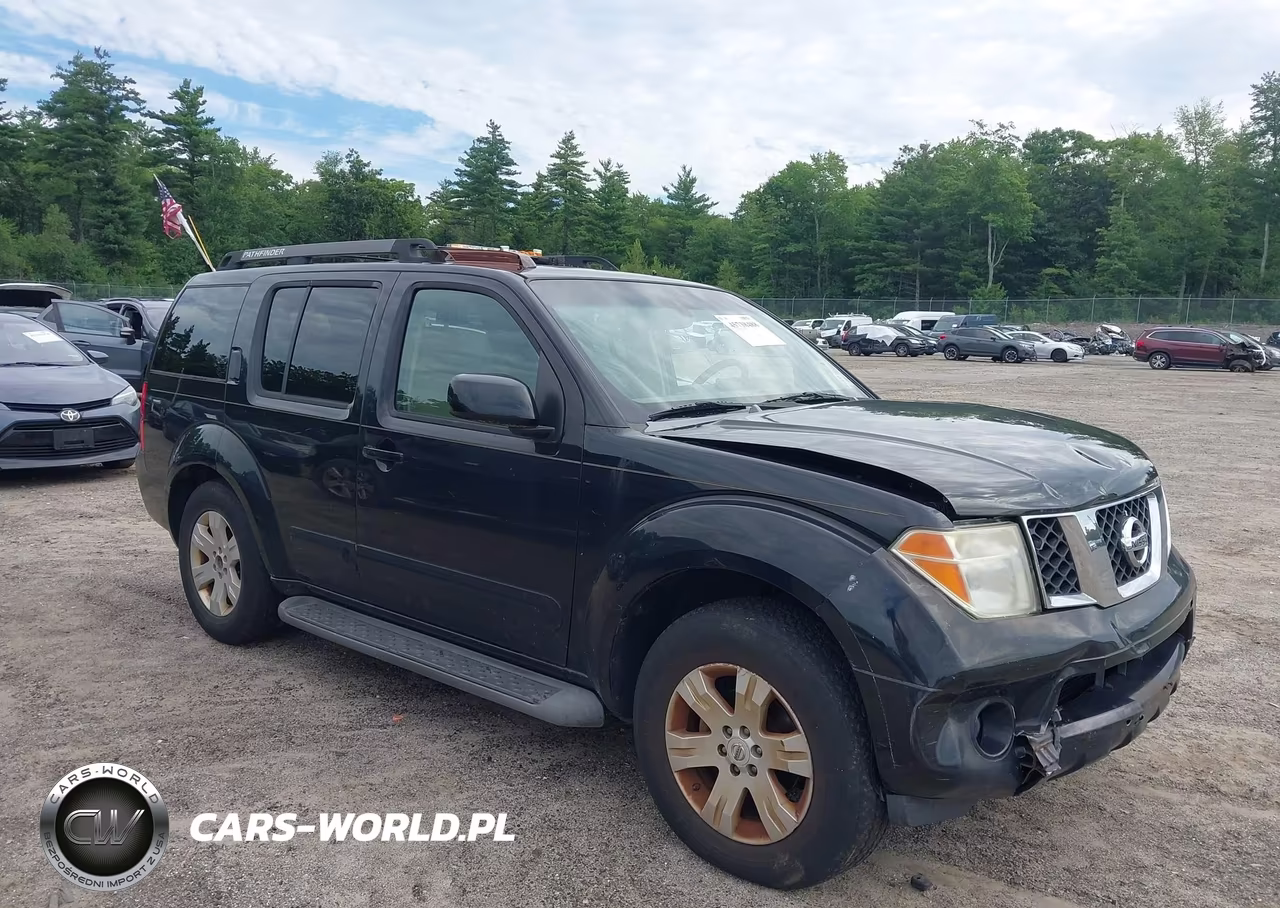 2006 Nissan Pathfinder Le