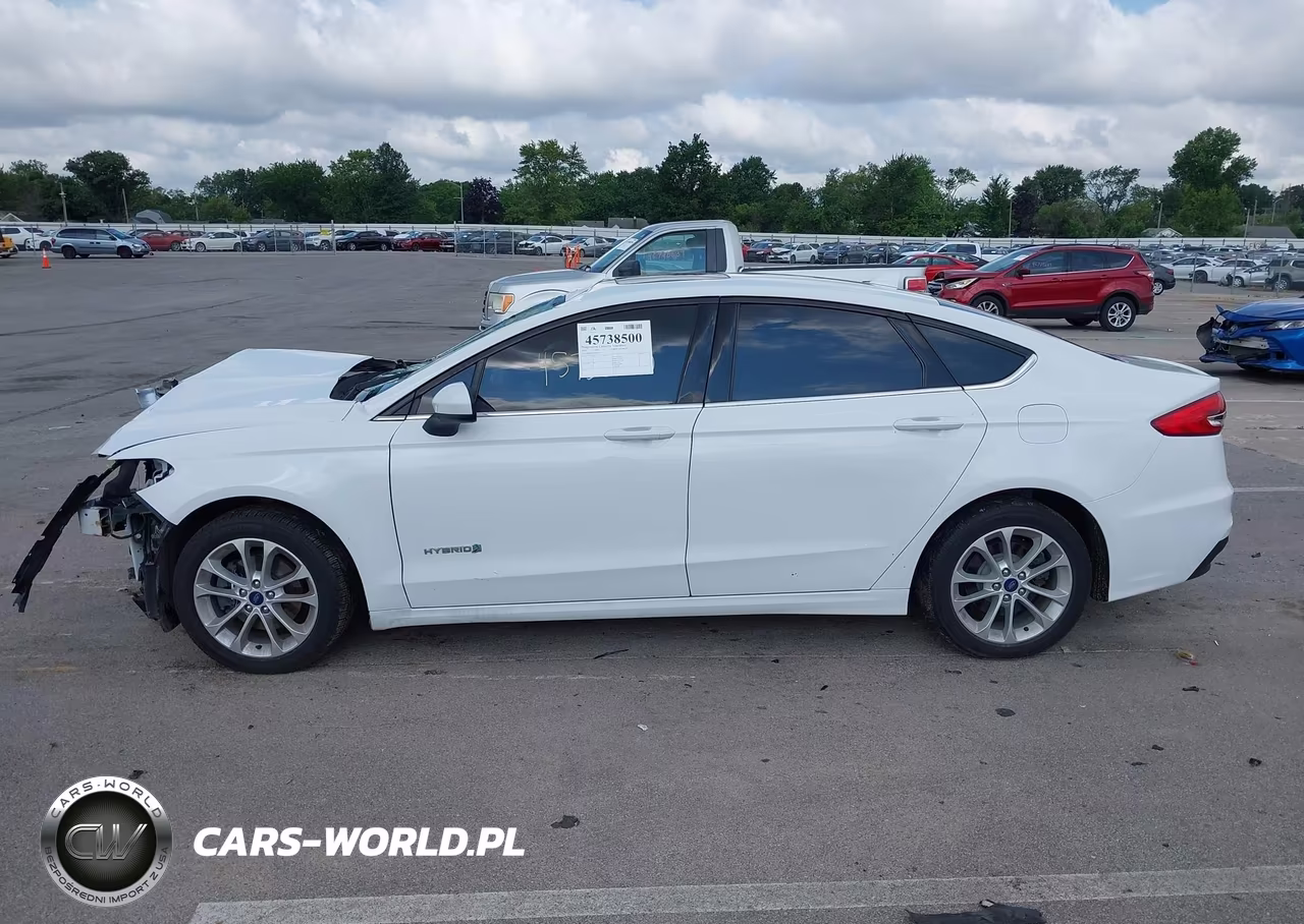 2019 Ford Fusion Hybrid Se VIN:3FA6P0LU2KR120704 - 14