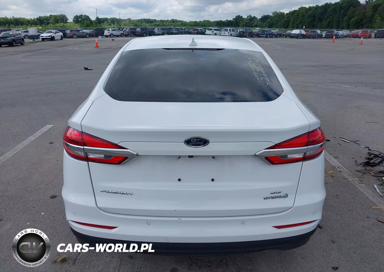2019 Ford Fusion Hybrid Se VIN:3FA6P0LU2KR120704 - 16