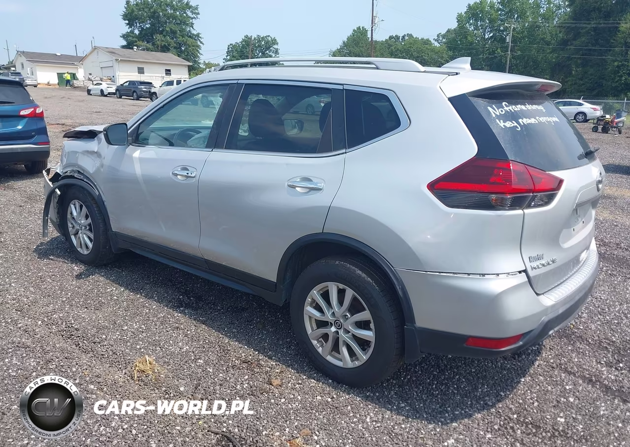 2018 Nissan Rogue Sv VIN:5N1AT2MV9JC847852 - 3