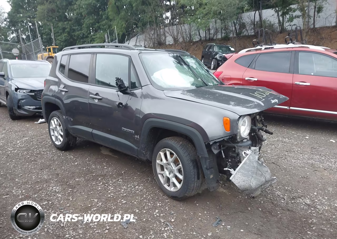 2020 Jeep Renegade Latitude 4X4 – zdjęcie 1 z 16