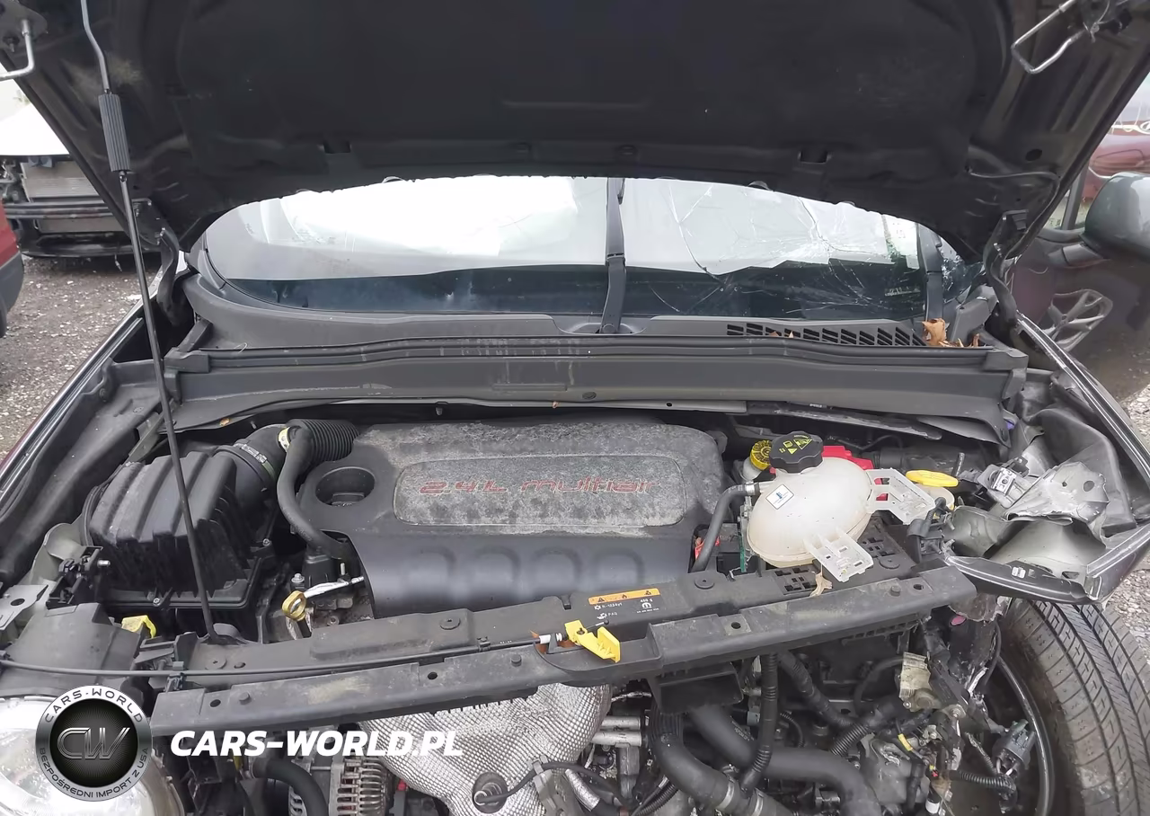 2020 Jeep Renegade Latitude 4X4 VIN:ZACNJBBBXLPL21021 - 10
