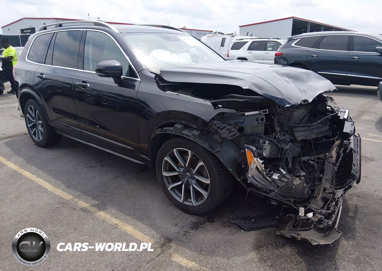 2019 Volvo Xc90 T6 Momentum – zdjęcie 1 z 16