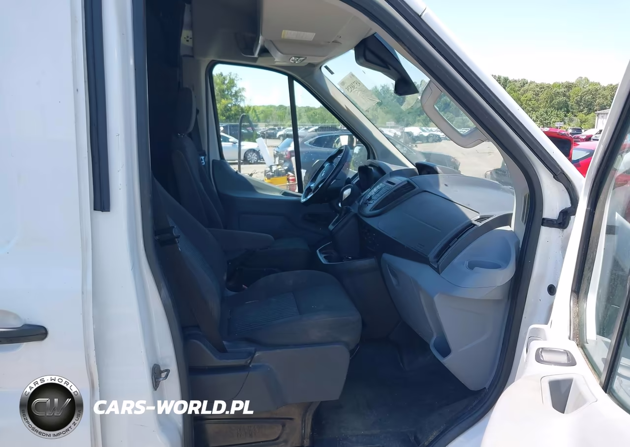 2015 Ford Transit-250 VIN:1FTNR2CM3FKA22139 - 5