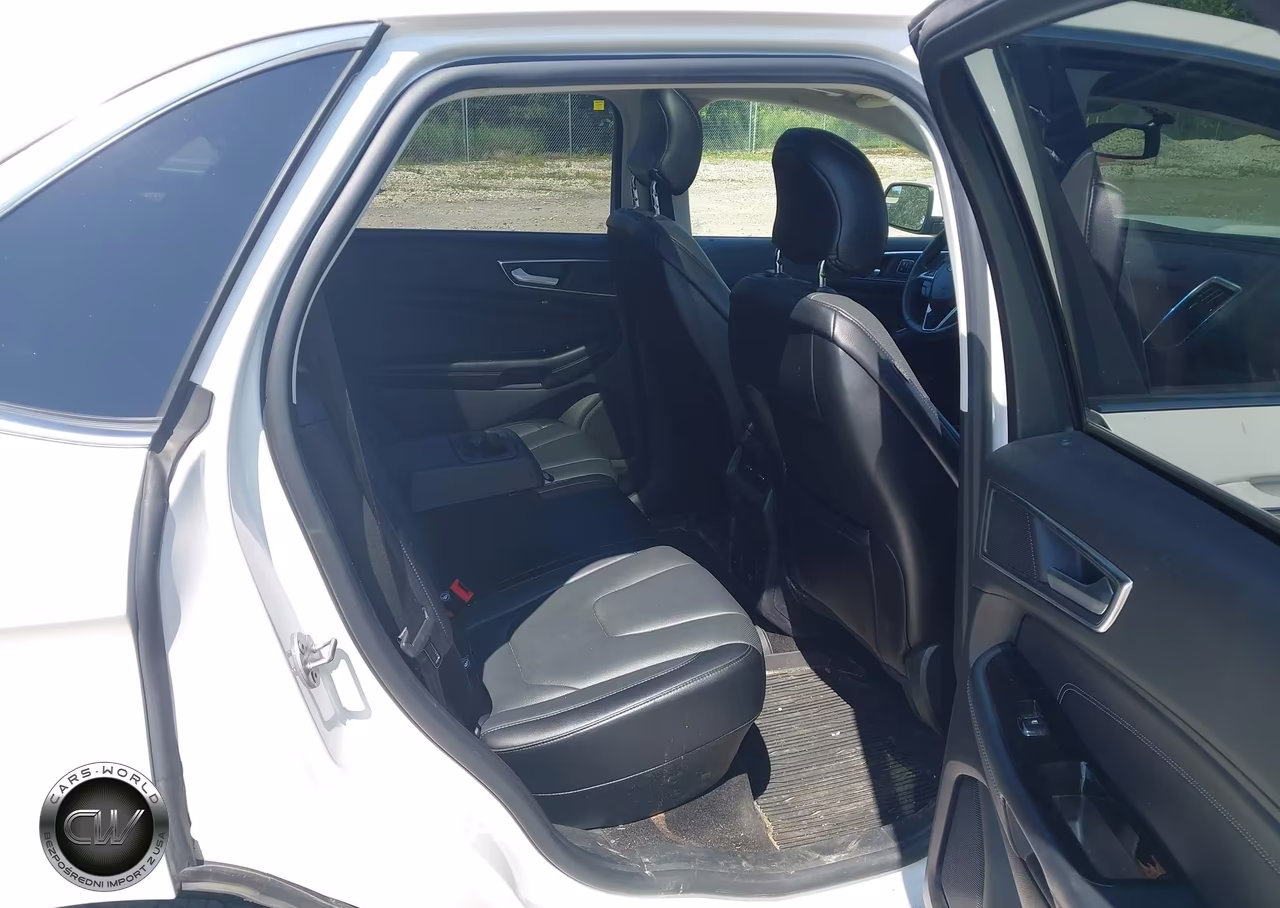 2018 Ford Edge Titanium VIN:2FMPK4K87JBC30732 - 8