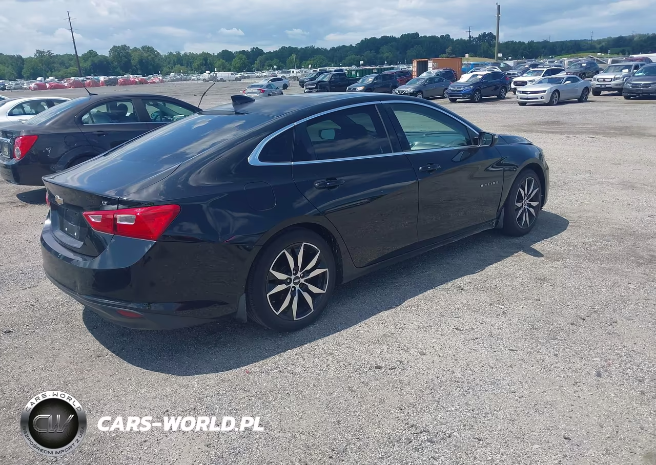 2016 Chevrolet Malibu 1Lt VIN:1G1ZE5ST7GF337603 - 4
