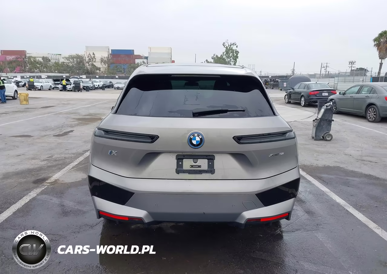 2024 BMW Ix xDrive50 VIN:WB523CF00RCN59368 - 16