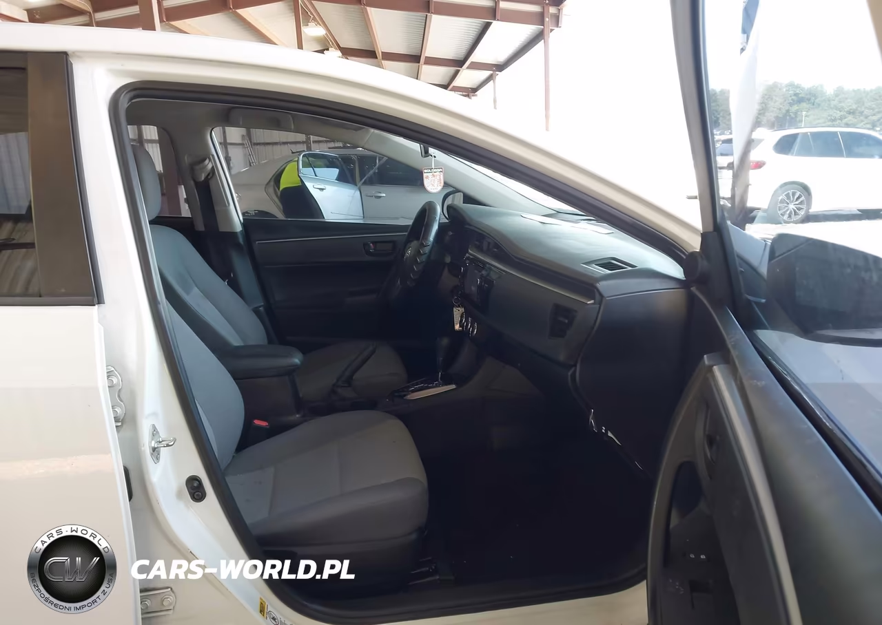 2016 Toyota Corolla L VIN:2T1BURHE0GC492482 - 5