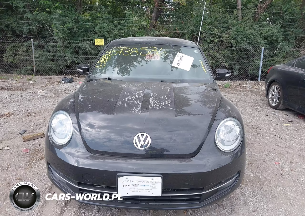 2012 Volkswagen Beetle 2.0T Turbo VIN:3VWVA7AT5CM610348 - 12