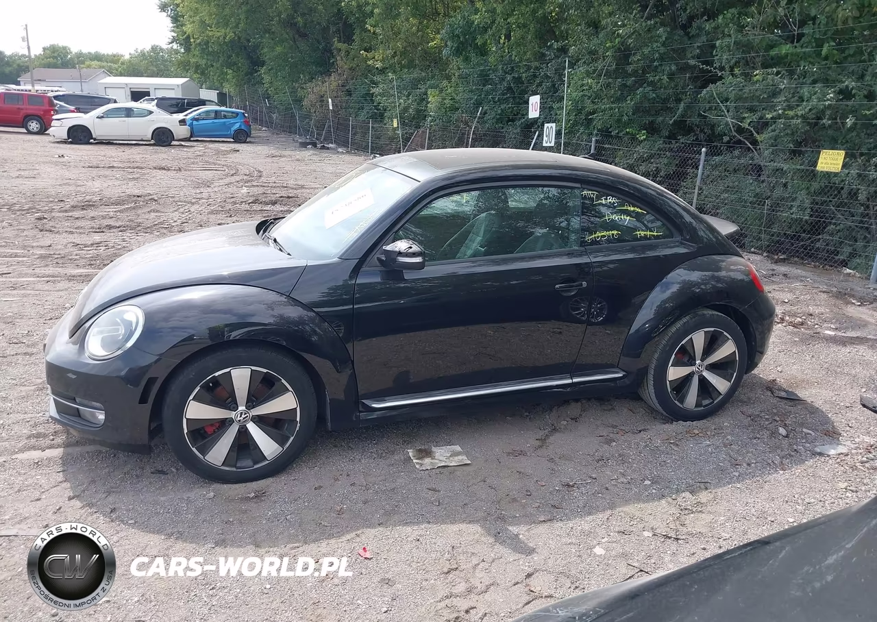 2012 Volkswagen Beetle 2.0T Turbo VIN:3VWVA7AT5CM610348 - 14