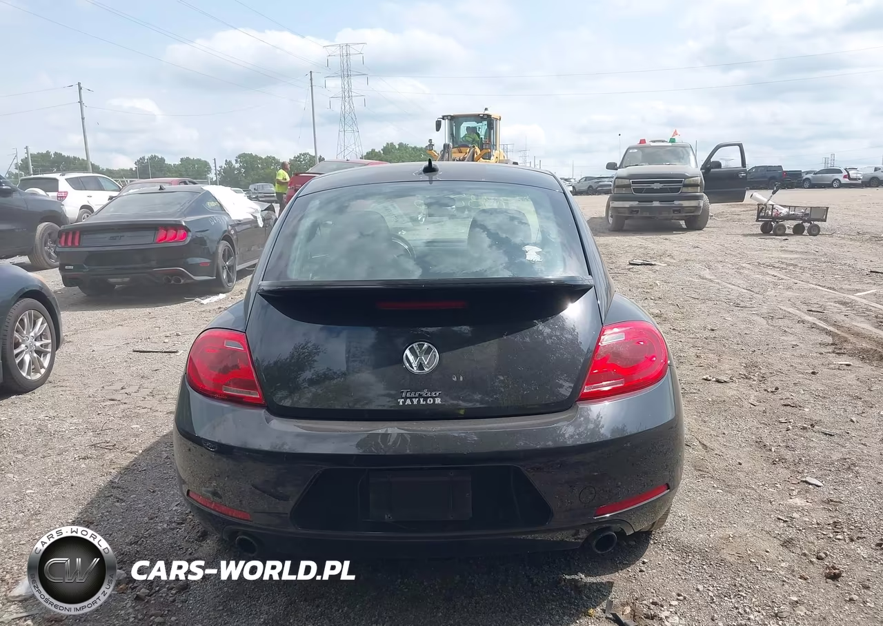2012 Volkswagen Beetle 2.0T Turbo VIN:3VWVA7AT5CM610348 - 16