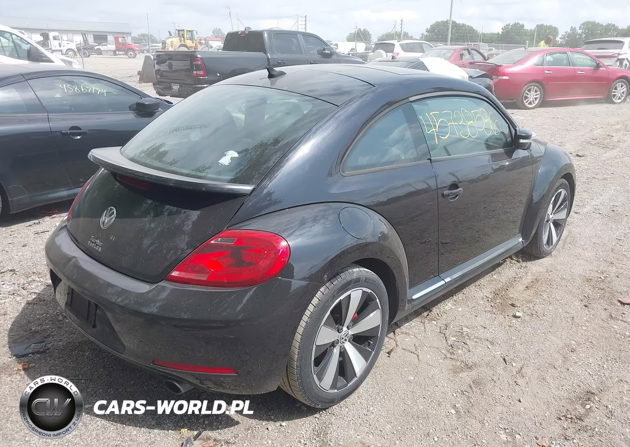 2012 Volkswagen Beetle 2.0T Turbo VIN:3VWVA7AT5CM610348 - 4