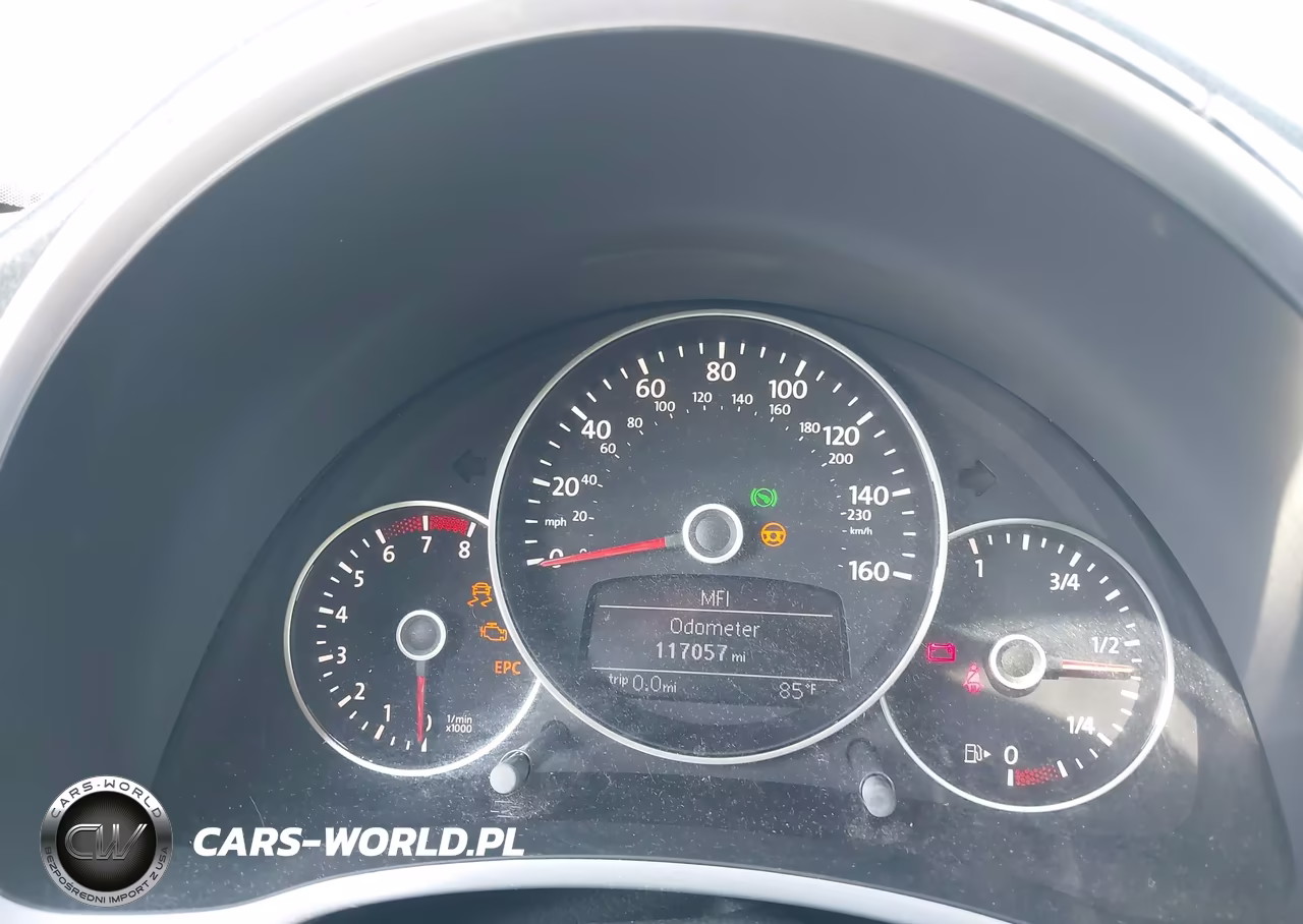 2012 Volkswagen Beetle 2.0T Turbo VIN:3VWVA7AT5CM610348 - 7