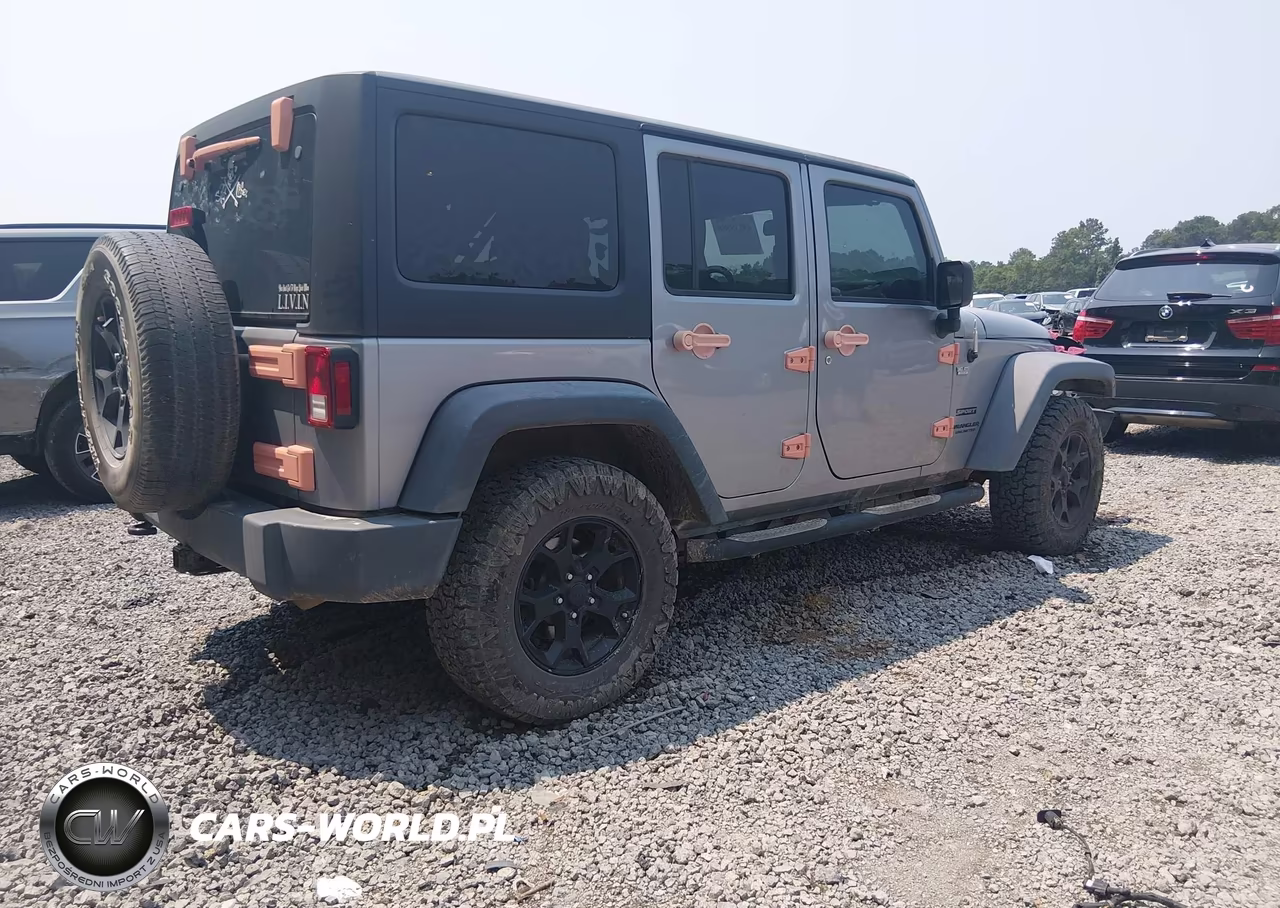 2017 Jeep Wrangler Unlimited Sport VIN:1C4HJWDG6HL586370 - 4