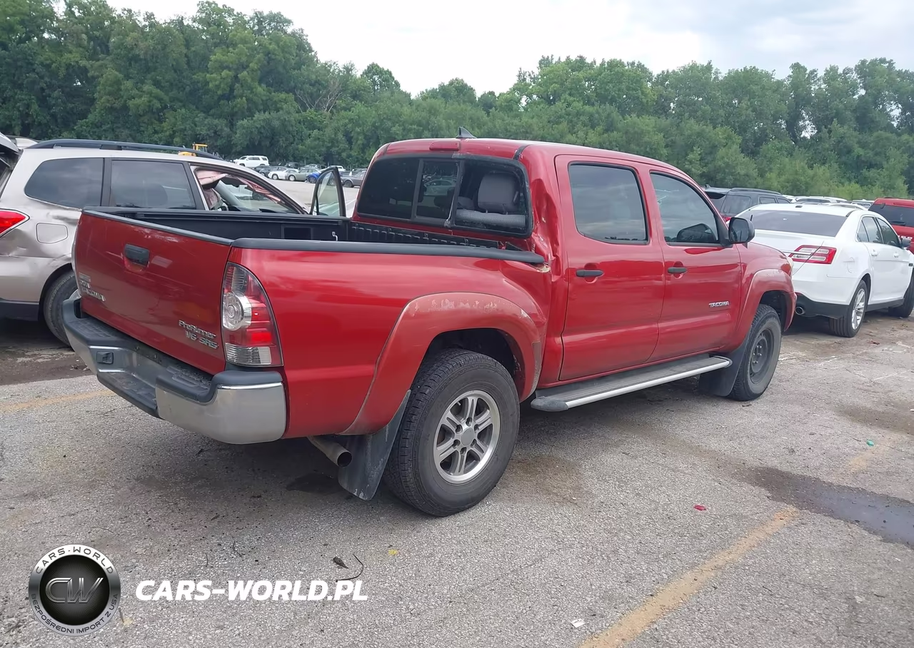 2012 Toyota Tacoma Prerunner V6 VIN:5TFJU4GN0CX012808 - 4