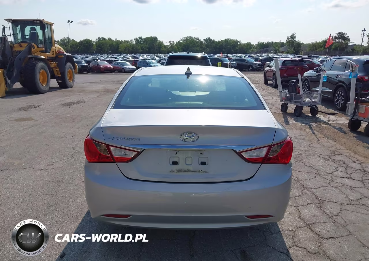 2011 Hyundai Sonata Gls VIN:5NPEB4AC3BH139142 - 16