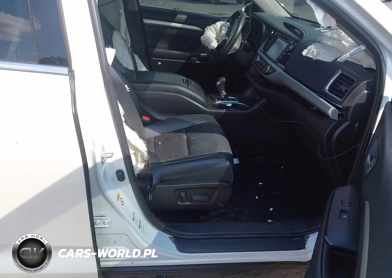 2019 Toyota Highlander Xle VIN:5TDJZRFHXKS581650 - 5