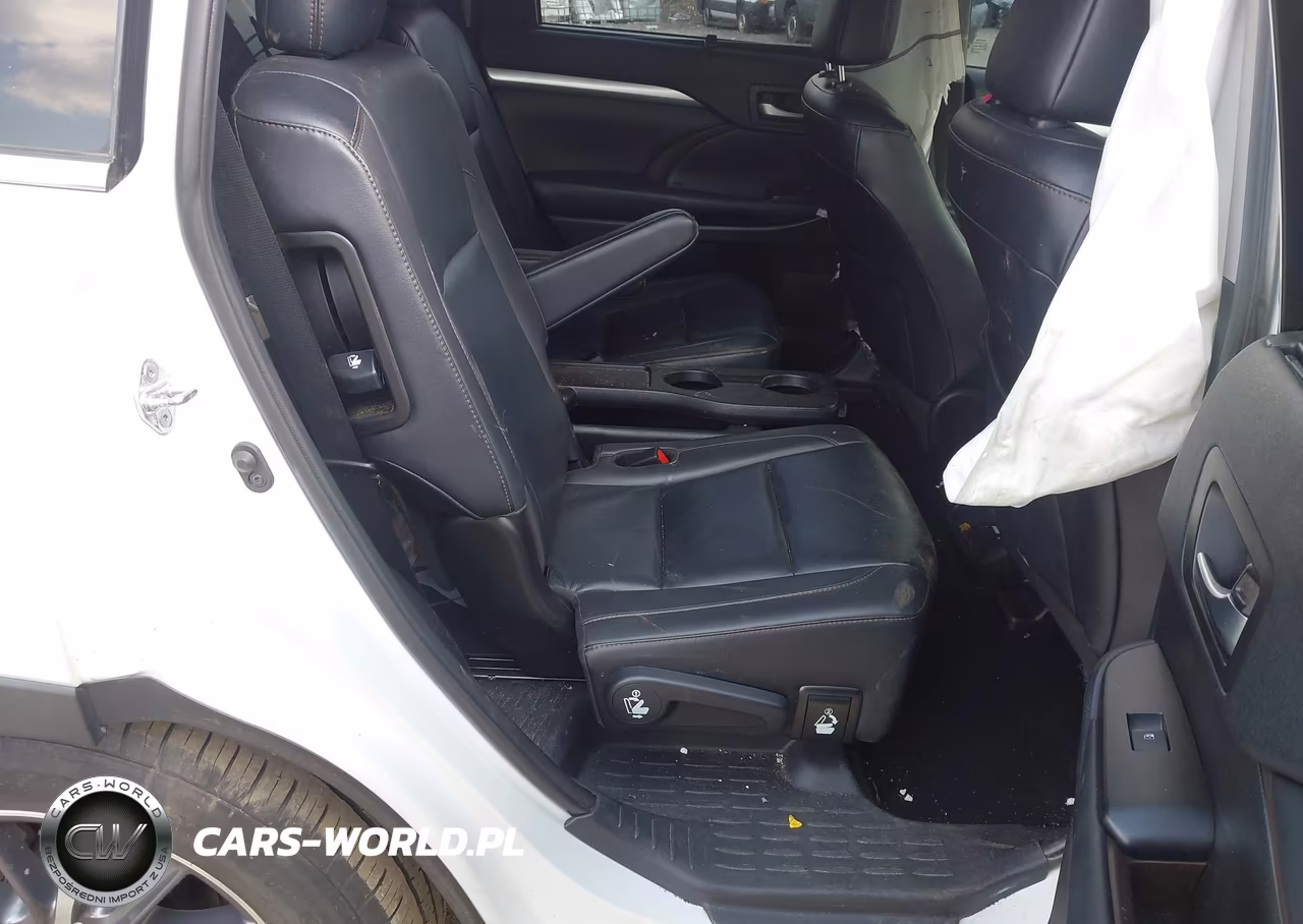 2019 Toyota Highlander Xle VIN:5TDJZRFHXKS581650 - 8