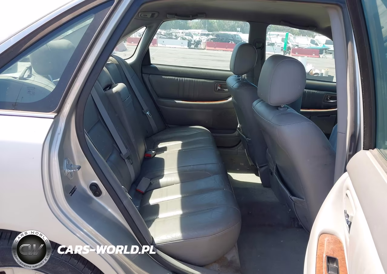 2004 Toyota Avalon Xls VIN:4T1BF28B14U372904 - 8
