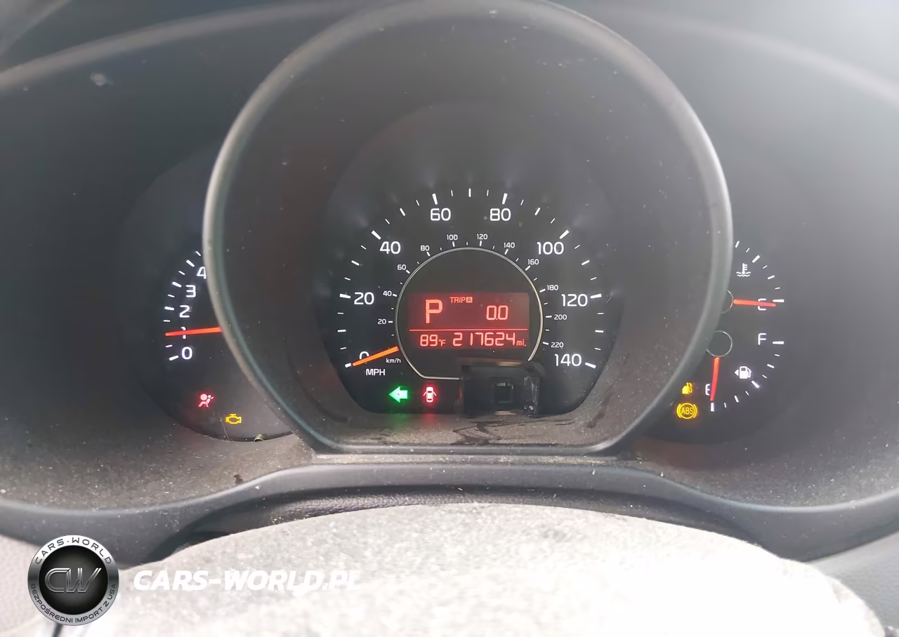 2014 Kia Soul VIN:KNDJN2A29E7718596 - 7