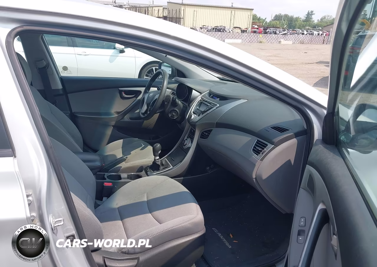 2011 Hyundai Elantra Gls VIN:5NPDH4AE7BH010557 - 5