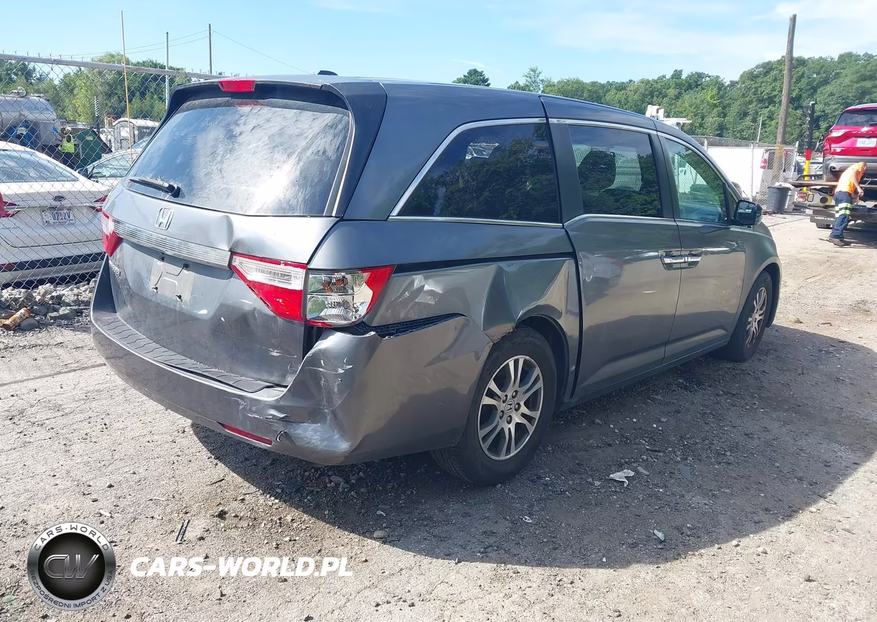 2011 Honda Odyssey Ex-L VIN:5FNRL5H65BB093462 - 4
