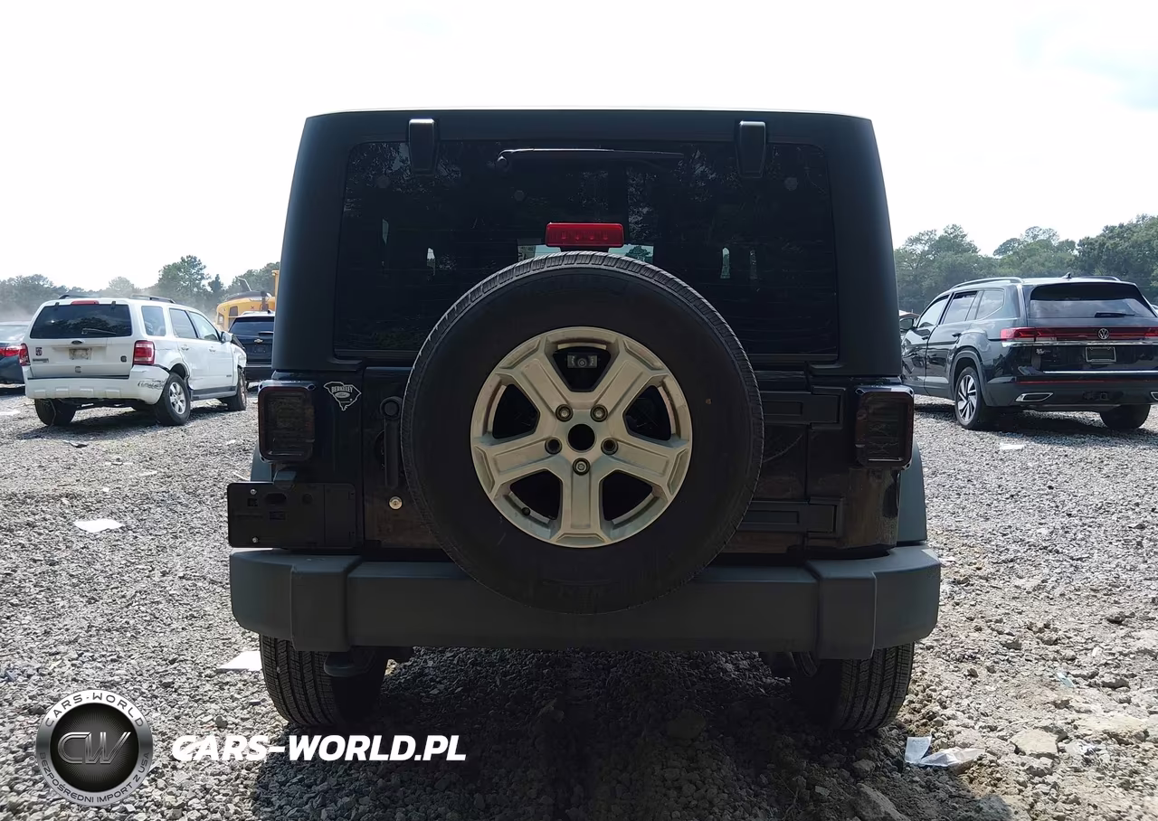 2015 Jeep Wrangler Sport VIN:1C4AJWAG2FL537444 - 16