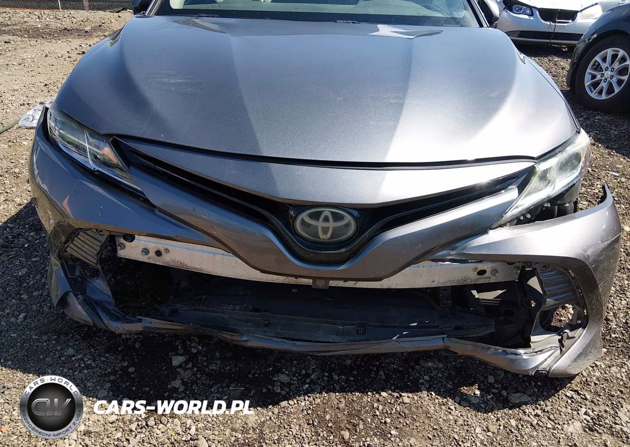 2018 Toyota Camry Le VIN:4T1B11HK2JU009323 - 6
