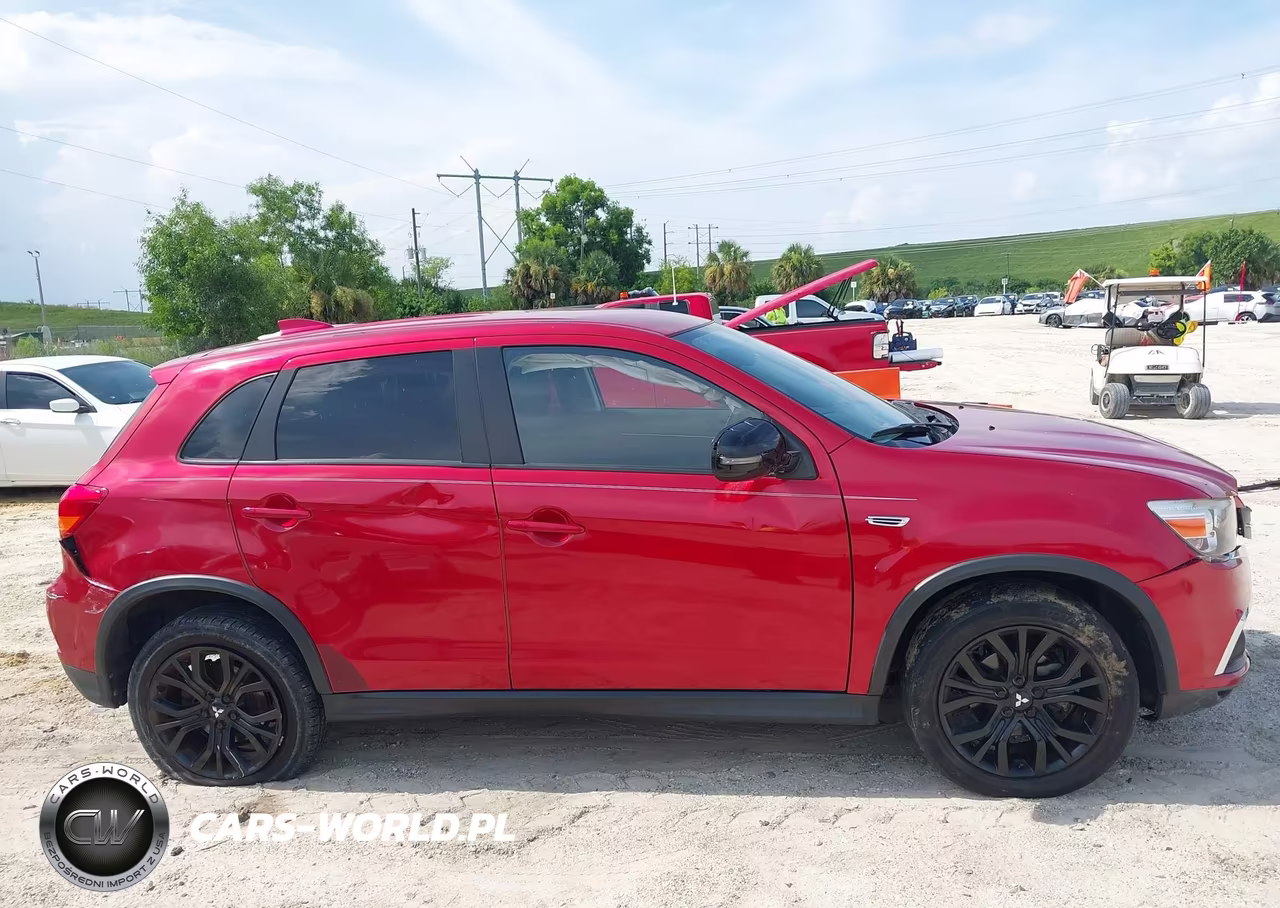 2018 Mitsubishi Outlander Sport 2.0 Le VIN:JA4AP3AUXJZ022422 - 13