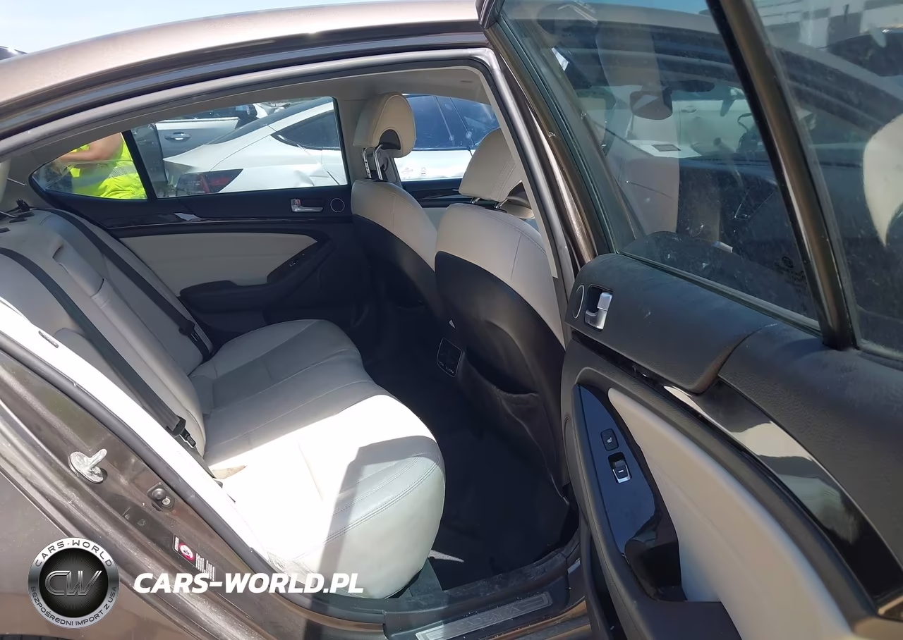 2014 Kia Cadenza Premium VIN:KNALN4D78E5122562 - 8