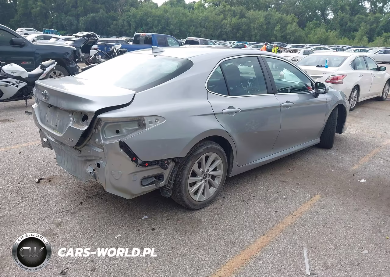 2021 Toyota Camry Le VIN:4T1C11AK3MU466029 - 4