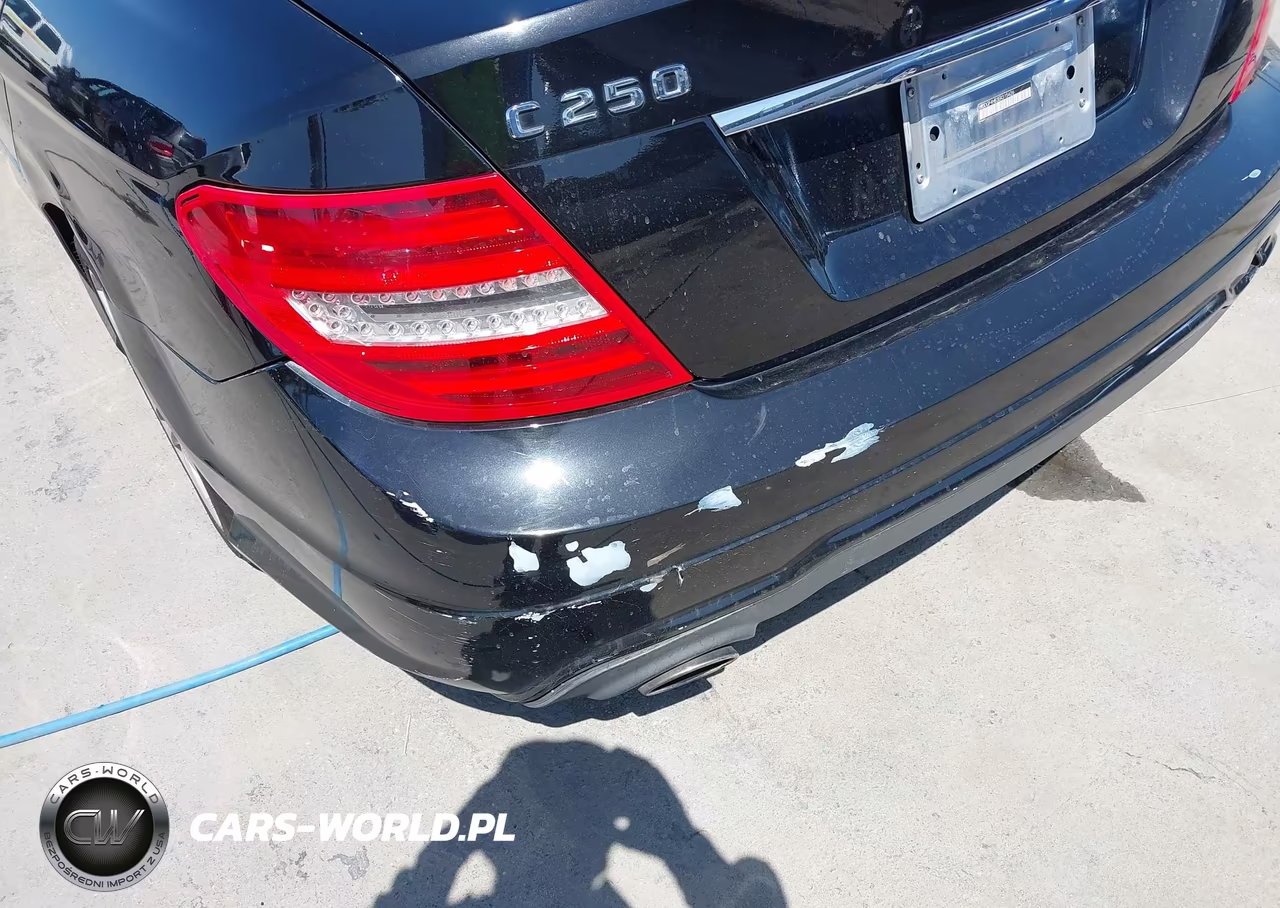 2014 Mercedes-Benz C 250 Sport VIN:WDDGF4HB3ER315426 - 13