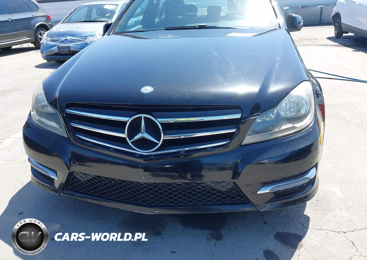 2014 Mercedes-Benz C 250 Sport VIN:WDDGF4HB3ER315426 - 14
