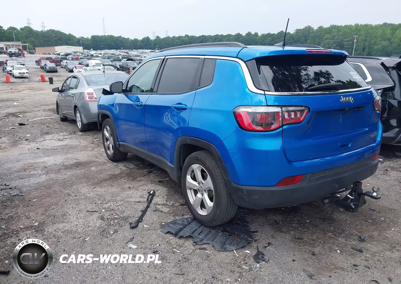 2017 Jeep New Compass Latitude Fwd VIN:3C4NJCBB8HT629460 - 3