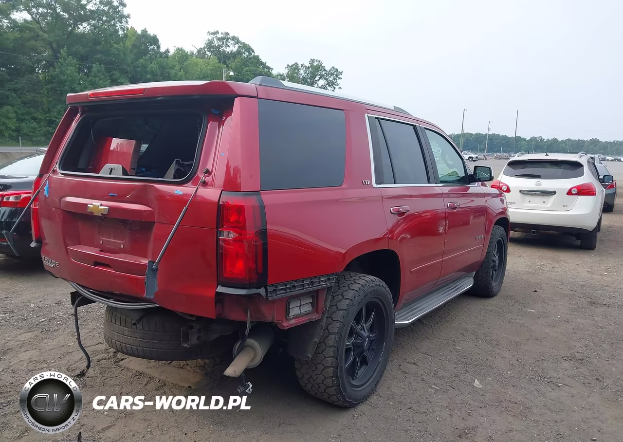 2015 Chevrolet Tahoe Ltz VIN:1GNSCCKC0FR297050 - 4